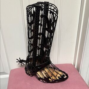 Black Decorative Western Heeled Boot